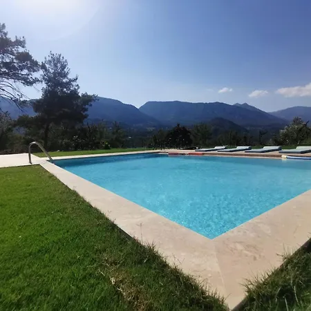 Villa Olymposzaray